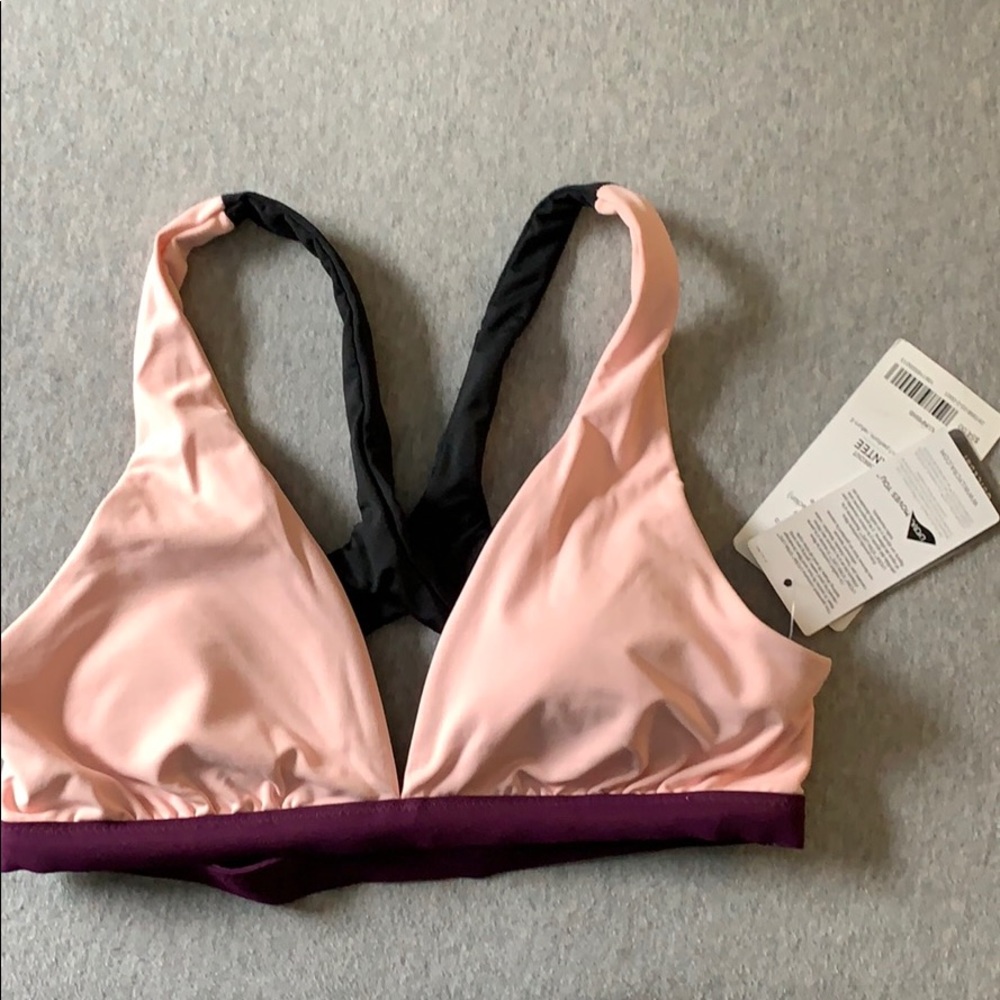 Athleta Bathing Suit Top